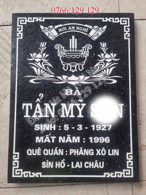 Khắc bia mộ Lai Châu