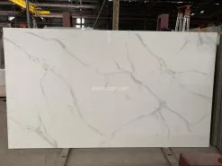 Đá nhân tạo trắng sứ vân mây